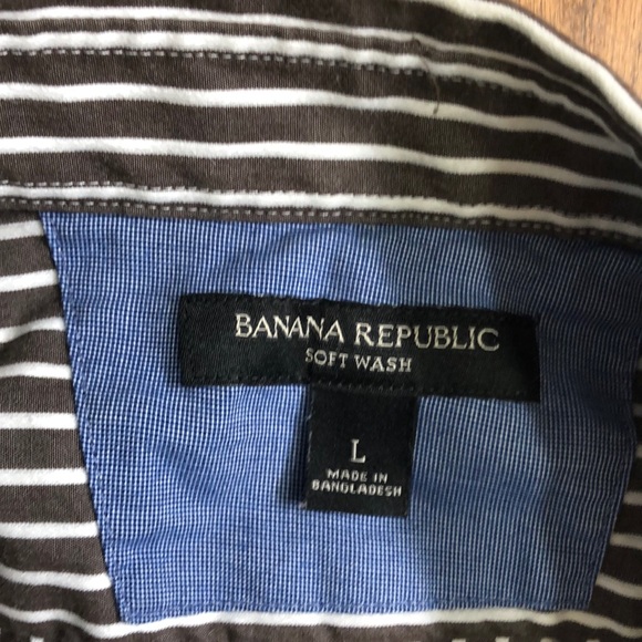 Men’s button down - Picture 2 of 2